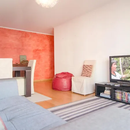 Lisboner Great Family Apt With Garage Apartamento *